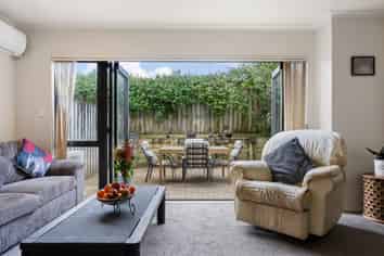 3/102 Greenhithe Road, Greenhithe