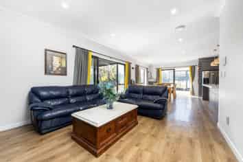 17 Kapara Street, Flat Bush