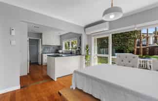 5 Scantlebury Street, Avenues