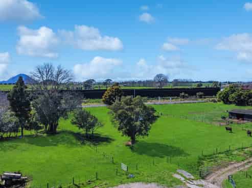 227 Thornton Road, Thornton