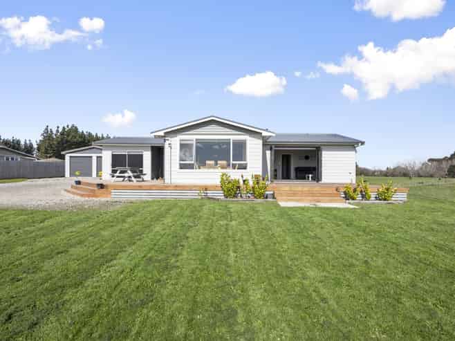 20 Monteith Street, Halcombe