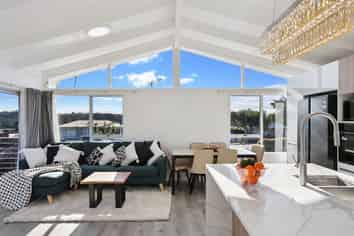 58 Forest Hill Road, Henderson