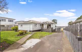 186 Mahia Road, Wattle Downs