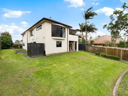 223 Hill Road, The Gardens