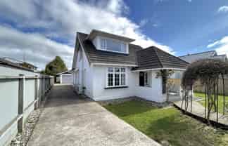 238  North Road , Waikiwi
