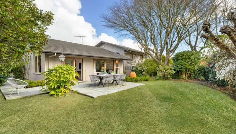 27 Highland Place, Avonhead