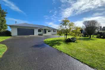 254A Mountain Road , Lepperton