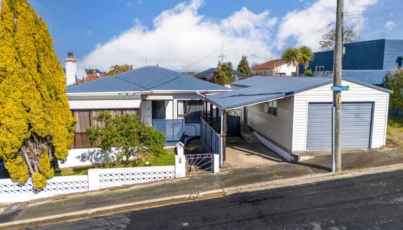 14 Forbes Street, Balaclava