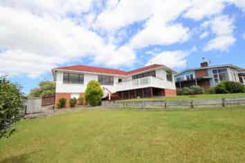 125 Mcleod Road, Te Atatu South