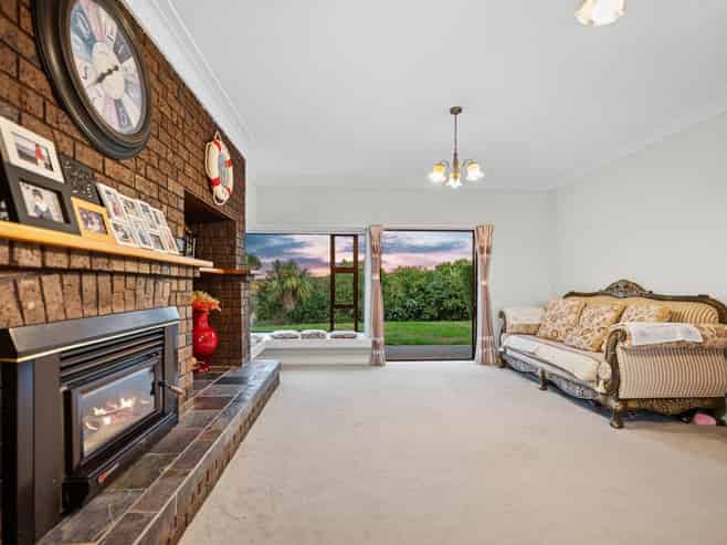 307 Duck Creek Road, Silverdale