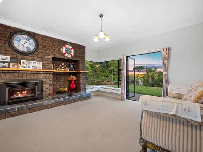 307 Duck Creek Road, Silverdale