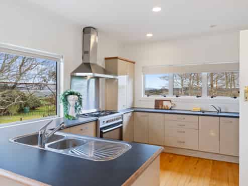 87 Lee Road, Onewhero