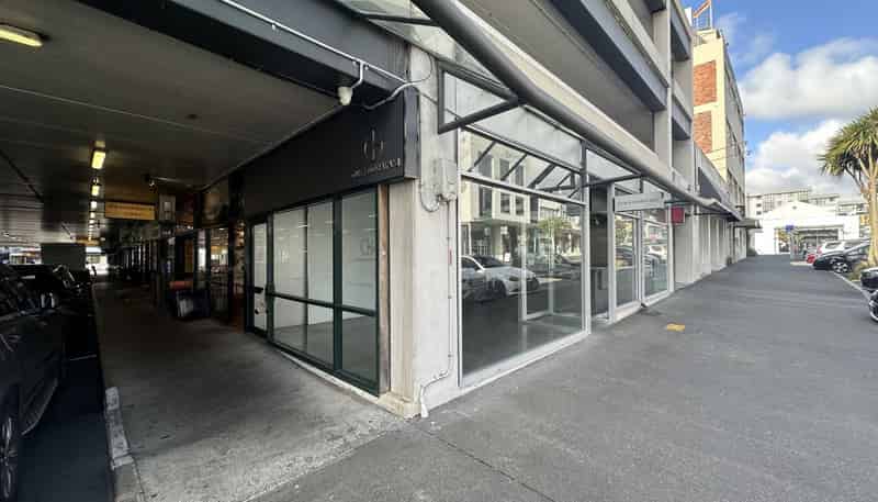 T13/10 - 12 Teed Street, Newmarket