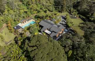 366G Huia Road, Titirangi