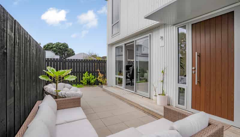 52B Durham Crescent, Fairfield