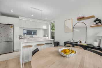 52B Durham Crescent, Fairfield