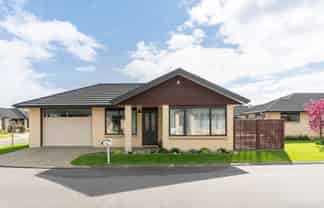 30 Ian Peter Way, Otaki