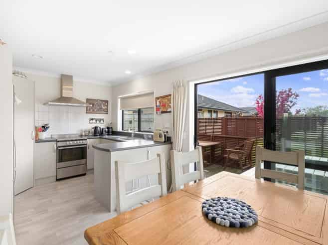 30 Ian Peter Way, Otaki
