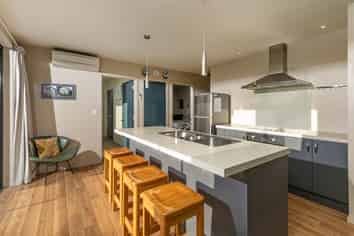 35 Parry Crescent, Wanaka