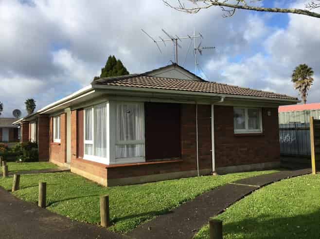 1/52 Puhinui Road, Papatoetoe