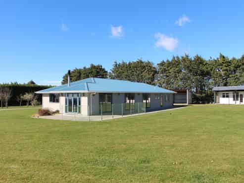 365 Fraser Road, Rosewill