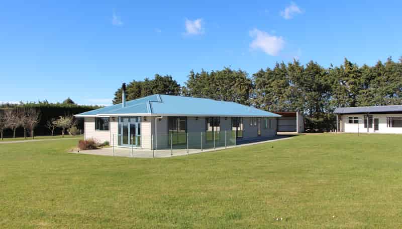365 Fraser Road, Rosewill