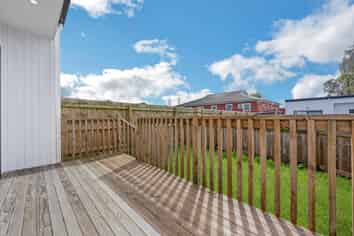 63  Flanshaw Road, Te Atatu South