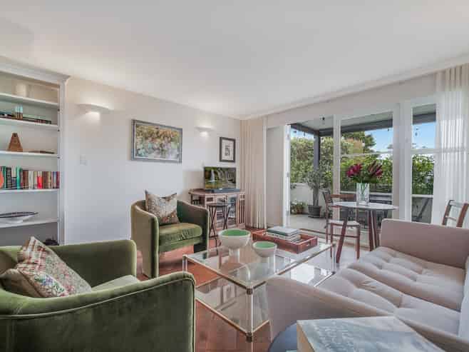 1/13 Emmett Street, Herne Bay