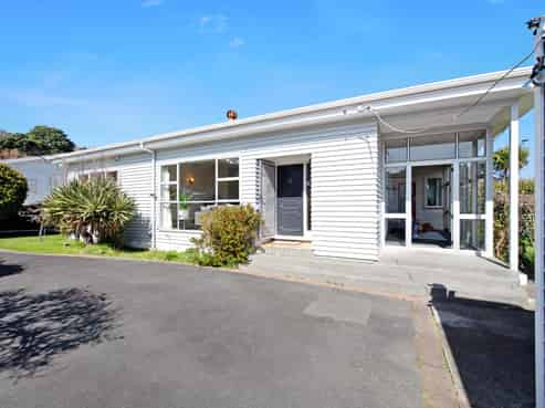 111A Darlington Road, Miramar