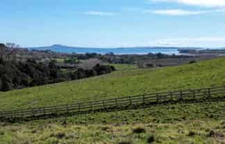 77 Waikopua Road, Whitford