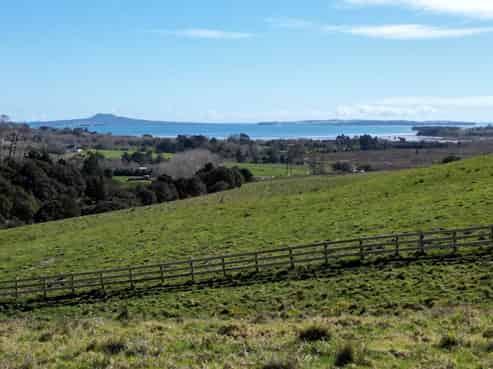 77 Waikopua Road, Whitford