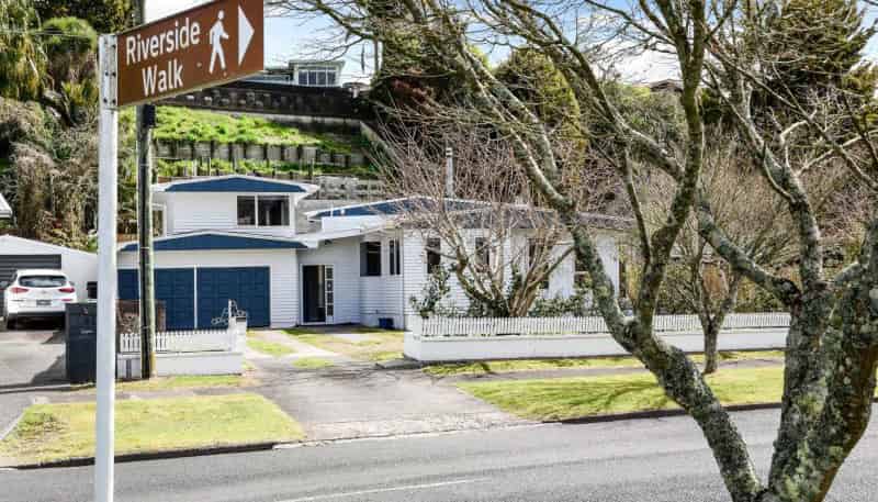 51 Awatere Avenue, Beerescourt