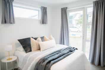 1/4 Glidepath Road, Hobsonville