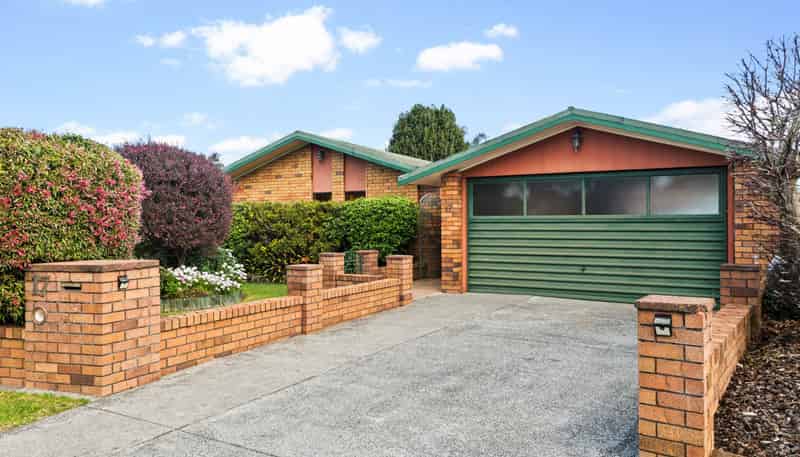 17 Brockton Avenue, Conifer Grove