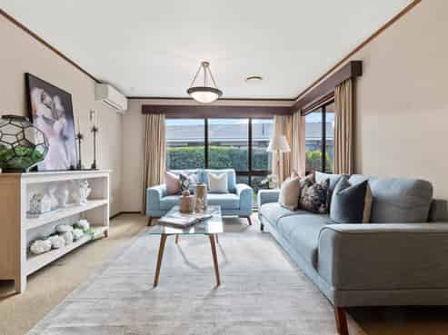 17 Brockton Avenue, Conifer Grove