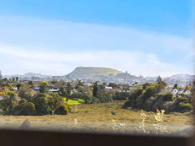 18 Majesty Place, Half Moon Bay