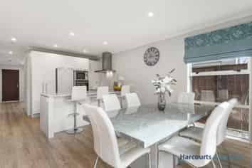 7 Samuel Cassidy Avenue, Swanson