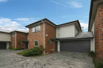 3/90 Huxley Street, Sydenham