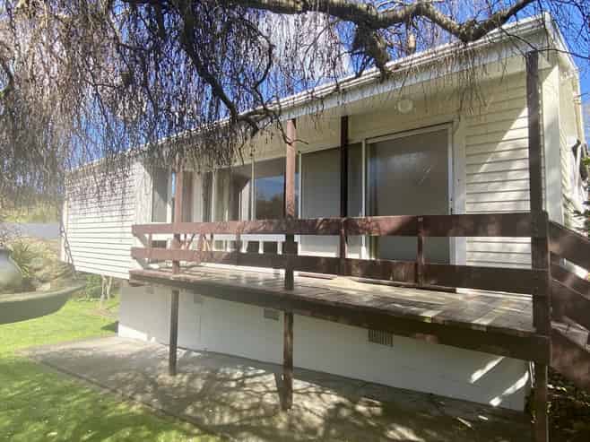 7 Puflett Road (Front), Havelock North