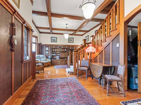 43 Rainforth Street, Roslyn