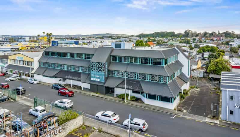 12-16 Gordon Road, Otahuhu