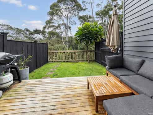 21 Kaimai Avenue, Massey