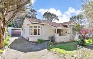 8 & 6 Tyne Street, Island Bay