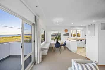 14 Le Quesne Road, Bay View