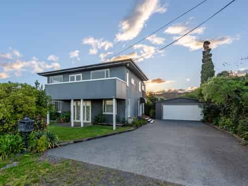 14 Le Quesne Road, Bay View