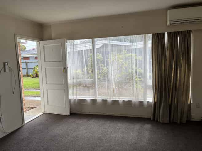 2/7 Norman Spencer Drive, Papatoetoe