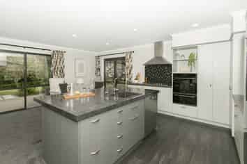 4 Tranquil Place, Allenton