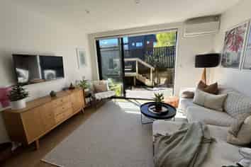 7 Kotuitui Street, Manukau