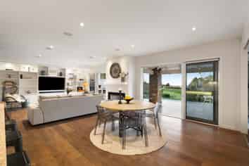 574 Ormiston Road, Flat Bush