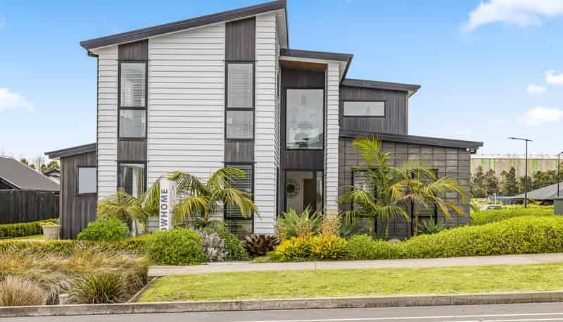 53 Maurice Kelly Road, Milldale